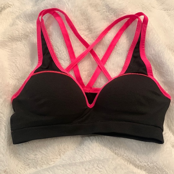PINK Victoria's Secret Other - Pink by Victoria’s Secret sports bra